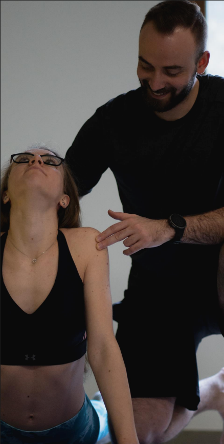 Activitate de yoga și echilibru